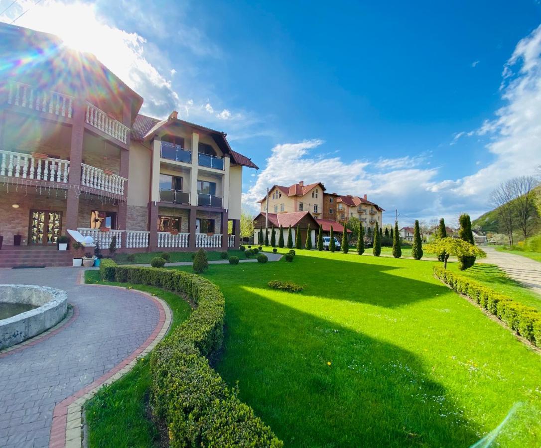 Приватна Садиба Європа Solotschyn Exterior foto